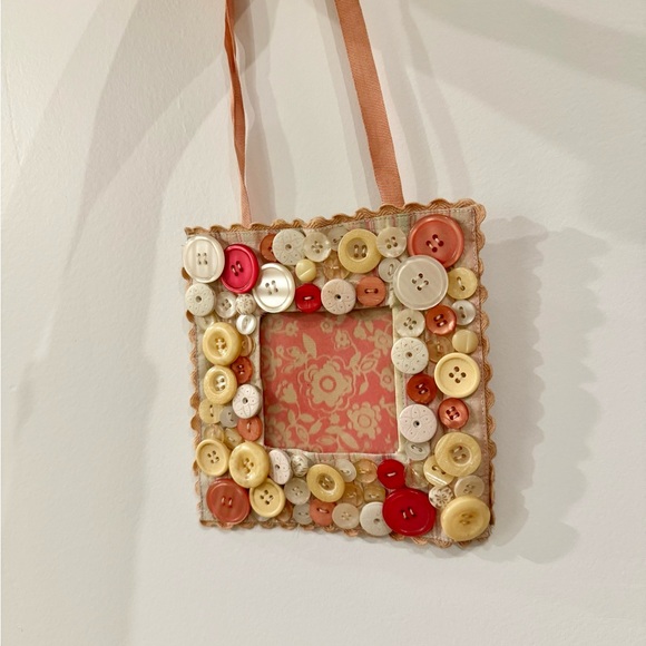 Button-Embellished Square Frame - Picture 3 of 3